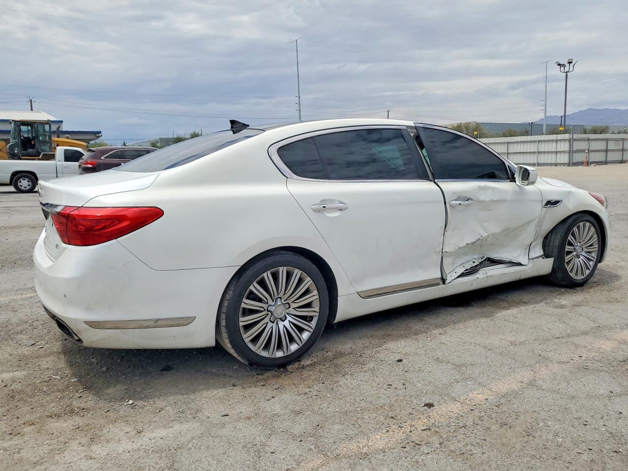2015 Kia K900 Premium - zdjęcie 3