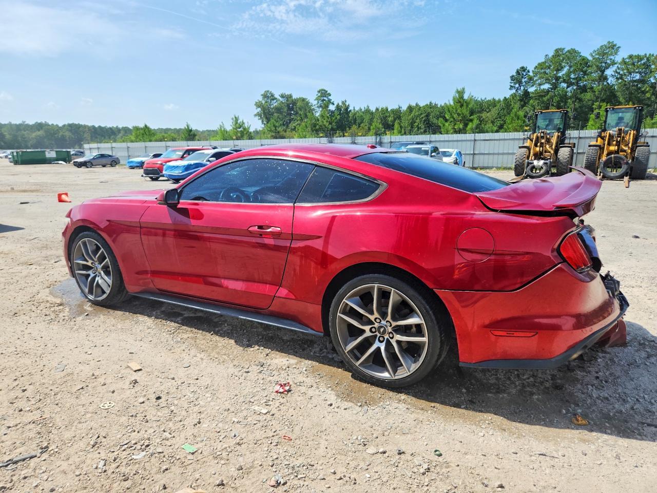 2017 Ford Mustang - zdjęcie 2