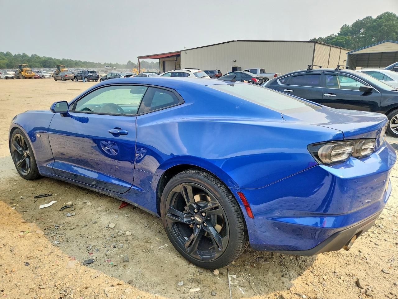 2019 Chevrolet Camaro Ls - zdjęcie 2