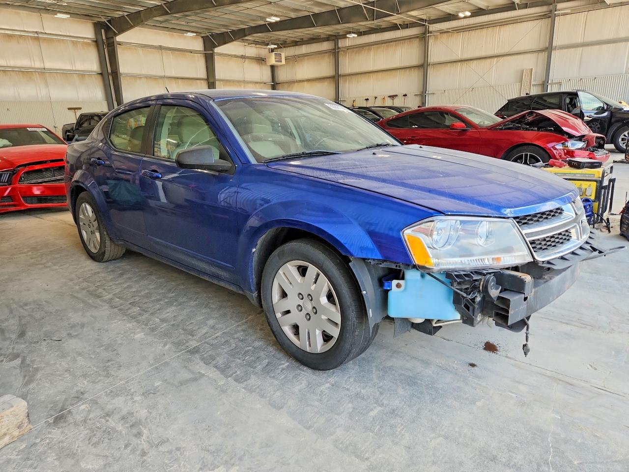 Dodge Avenger - zdjęcie 4