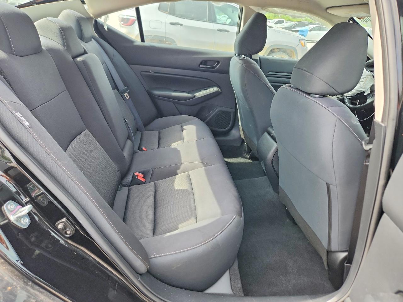 2024 Nissan Altima S - zdjęcie 10