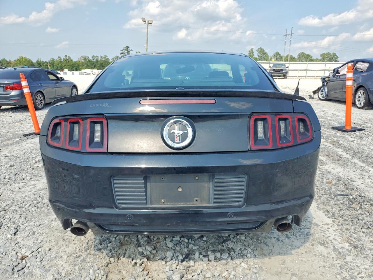 2013 Ford Mustang - zdjęcie 6