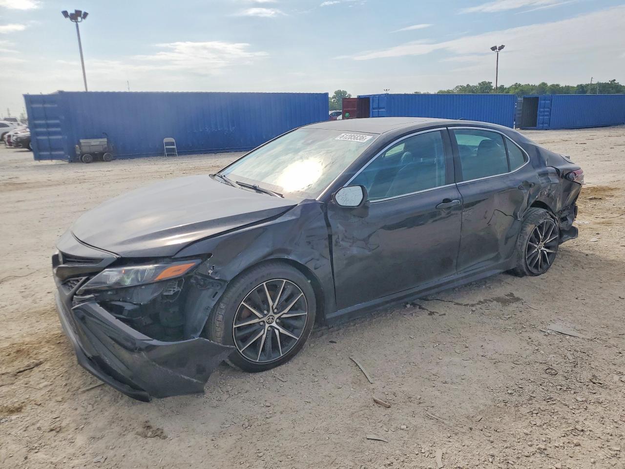 2021 Toyota Camry Se - zdjęcie główne