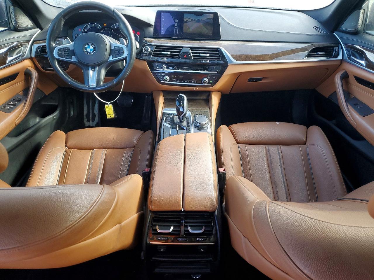 2017 BMW 540 I - zdjęcie 8