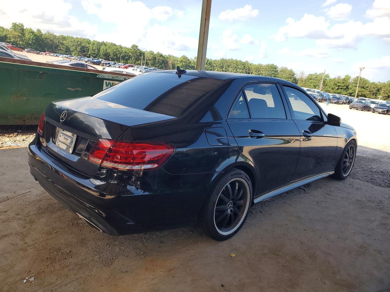 2015 Mercedes-Benz E 350 - zdjęcie 3
