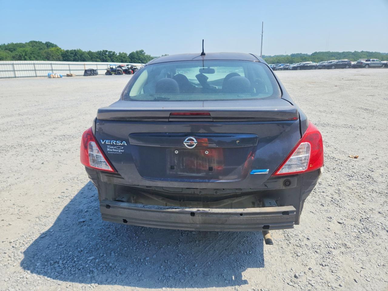 2015 Nissan Versa 1.6 S Plus - zdjęcie 6