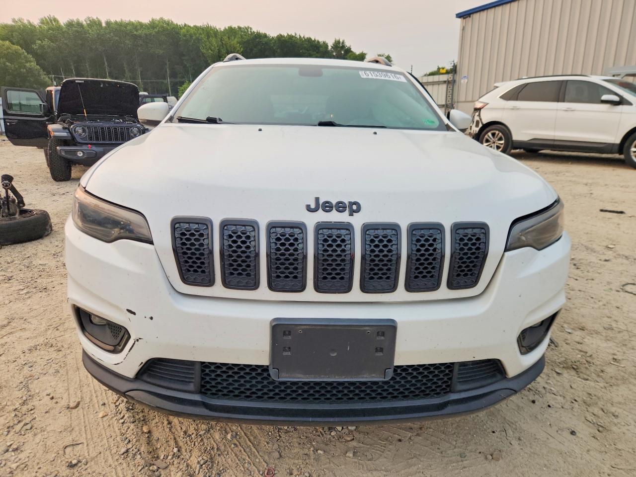 2020 Jeep Cherokee Latitude Plus - zdjęcie 5