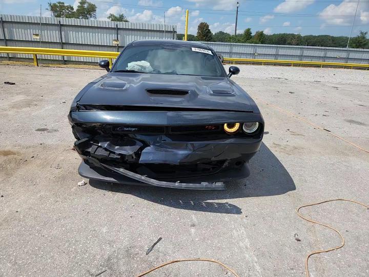 2019 Dodge Challenger R/T Scat Pack - zdjęcie 13