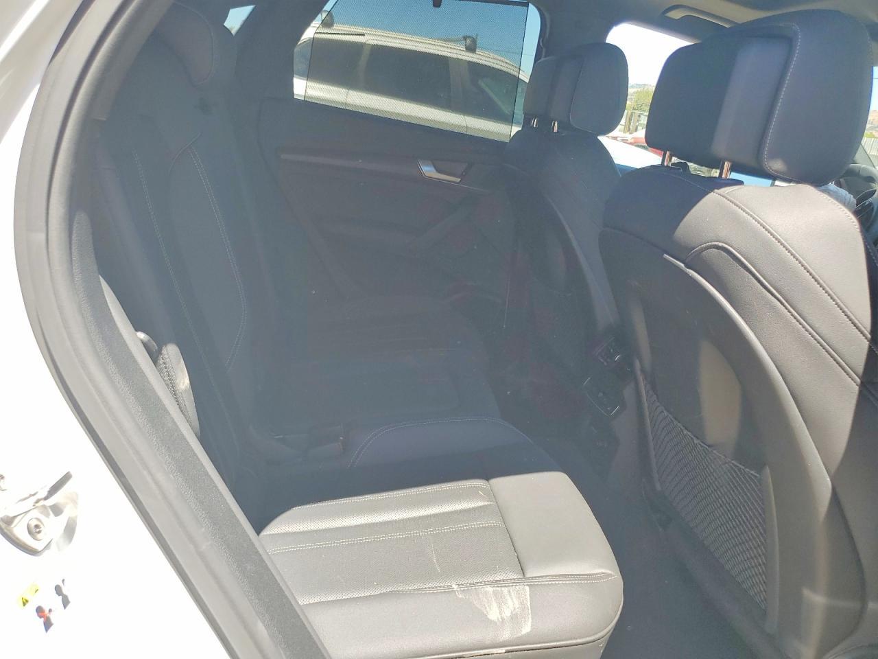 2023 Audi Q5 Sportback Prestige 45 - zdjęcie 11