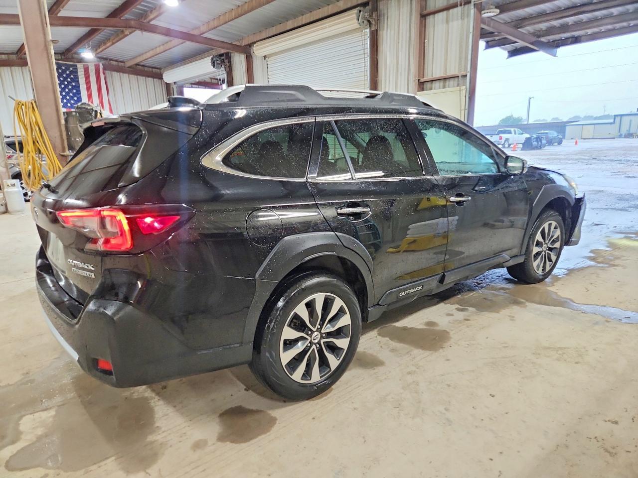 2023 Subaru Outback Touring - zdjęcie 3