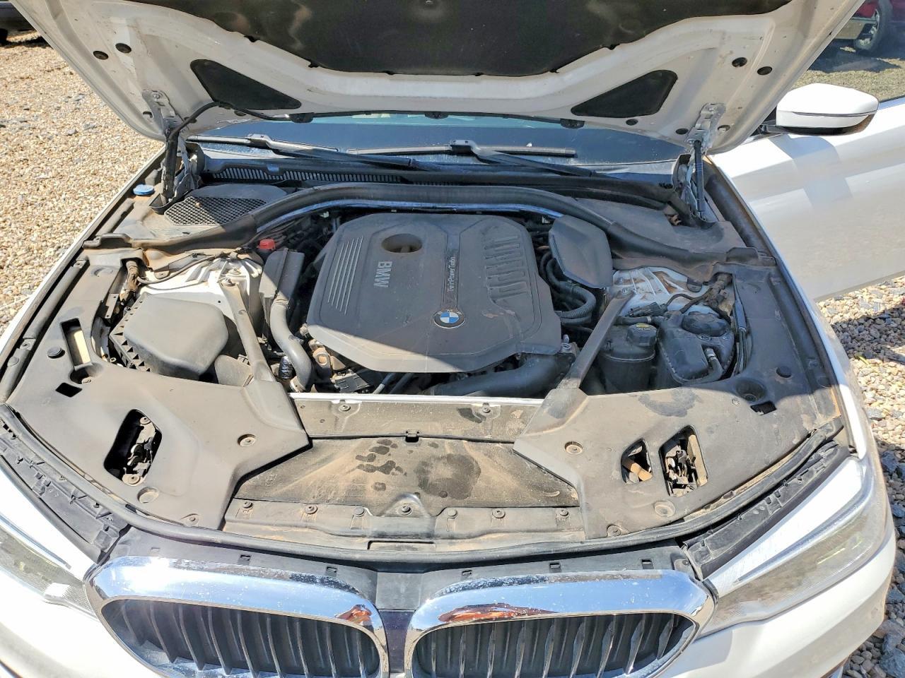 2017 BMW 540 I - zdjęcie 11