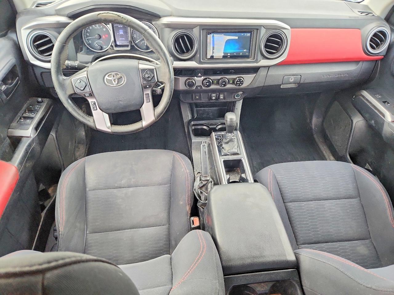 2018 Toyota Tacoma Sr5 V6 - zdjęcie 8