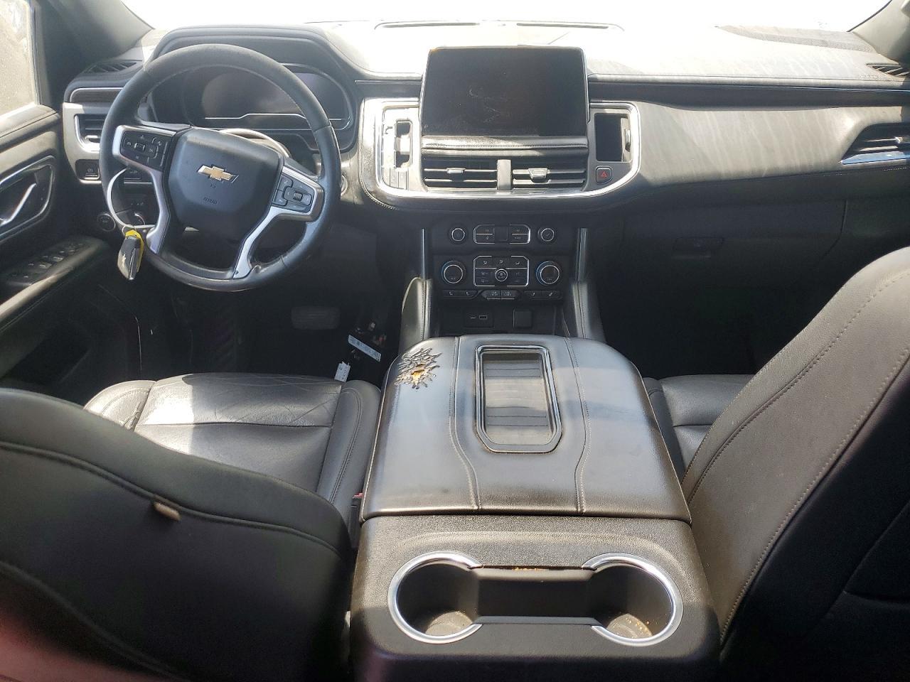 2022 Chevrolet Suburban C1500 Lt - zdjęcie 8