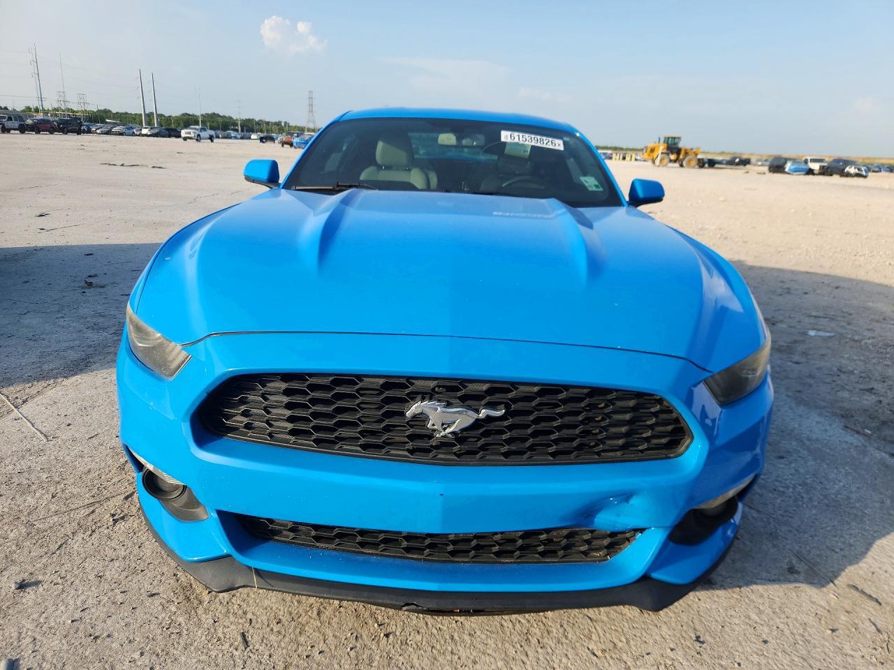 2017 Ford Mustang - zdjęcie 5