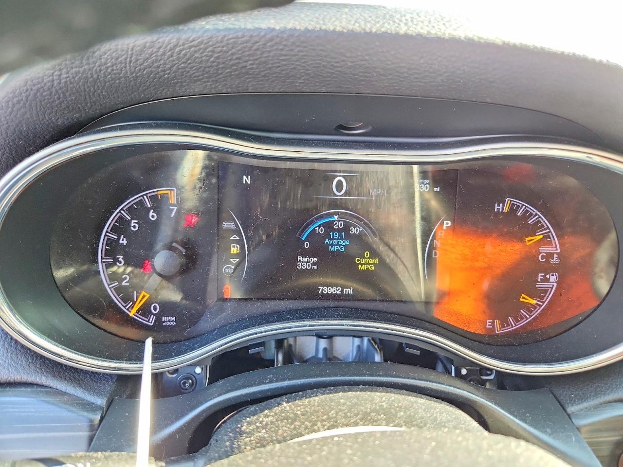2021 Jeep Grand Cherokee Laredo - zdjęcie 9