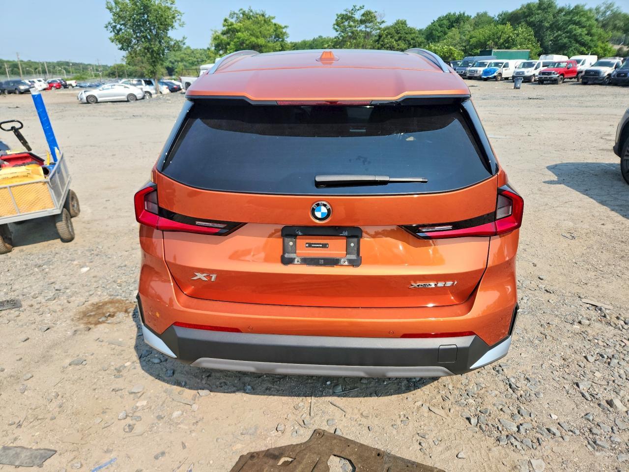 2023 BMW X1 xDrive28I - zdjęcie 6
