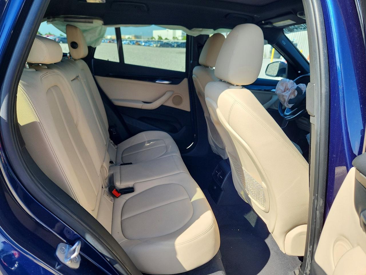 2017 BMW X1 Sdrive28I - zdjęcie 11