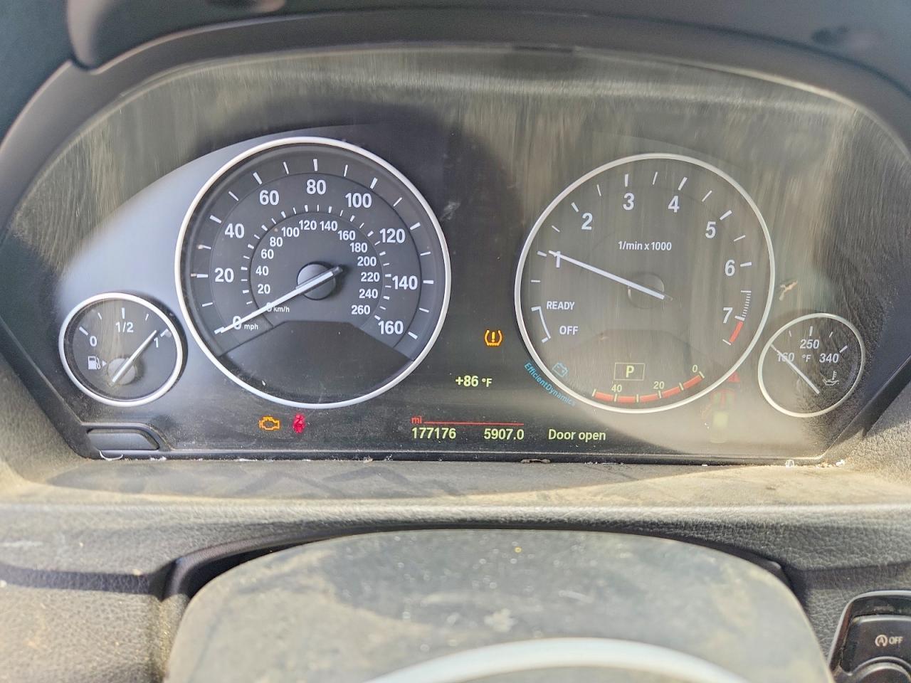 2015 BMW Seria 3 328i - zdjęcie 9