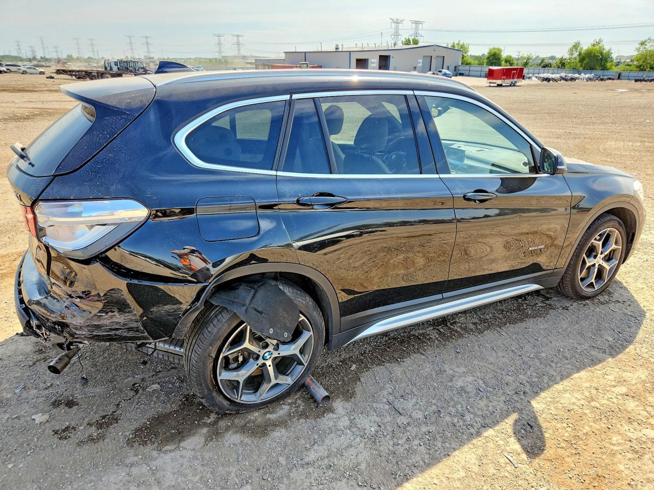 2016 BMW X1 xDrive28I - zdjęcie 3