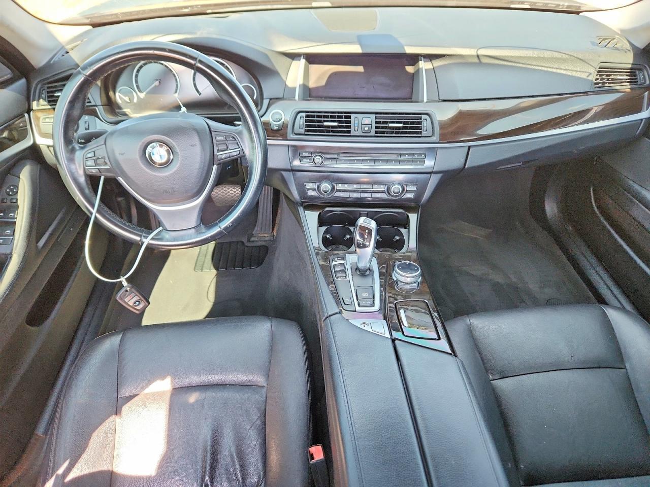 2015 BMW 535 I - zdjęcie 8
