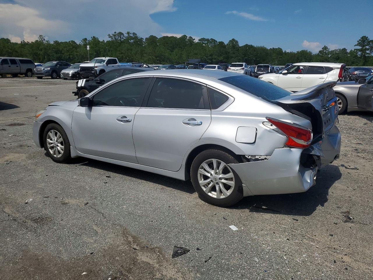 2014 Nissan Altima 2.5 S - zdjęcie 2
