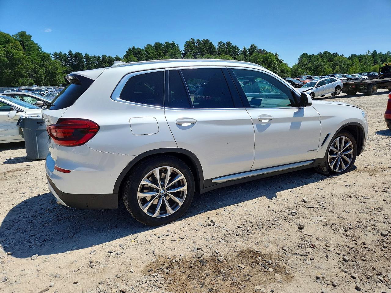 2018 BMW X3 xDrive30I - zdjęcie 3