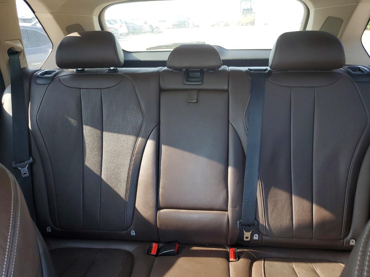 2015 BMW X5 xDrive35I - zdjęcie 10