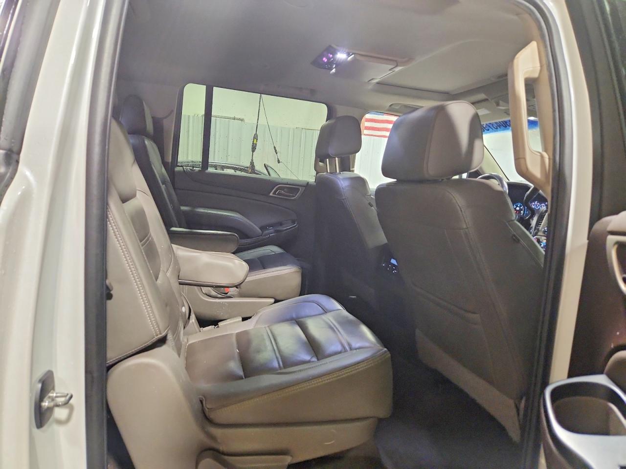 2018 GMC Yukon Xl Denali - zdjęcie 11