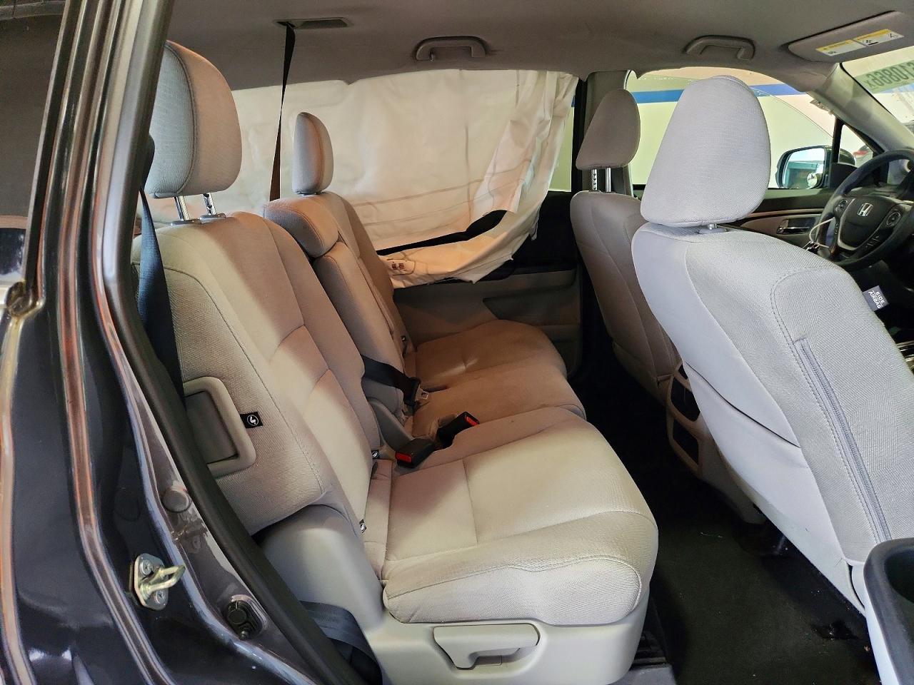 2017 Honda Pilot Lx - zdjęcie 11