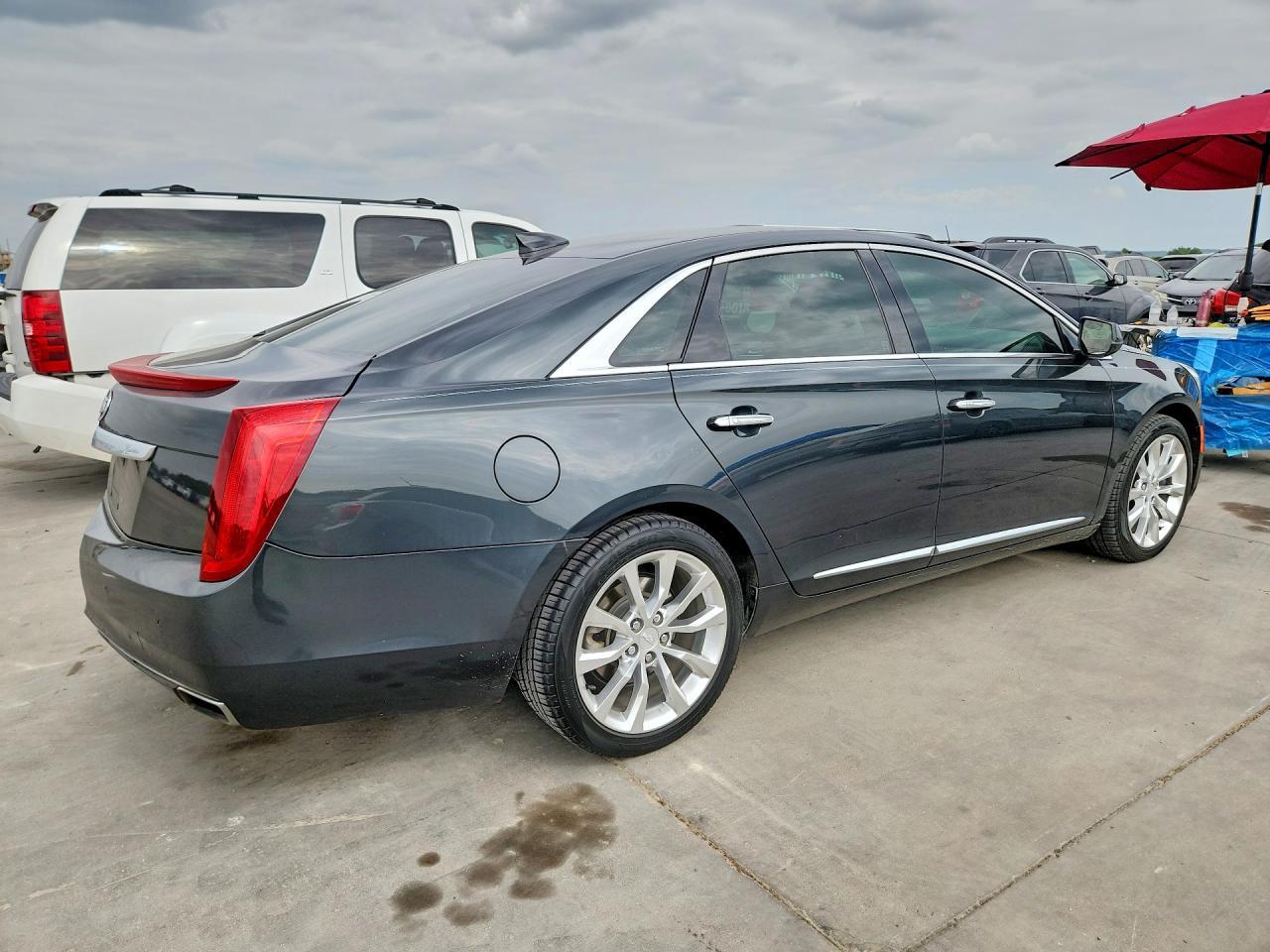 2016 Cadillac Xts Luxury Collection - zdjęcie 3