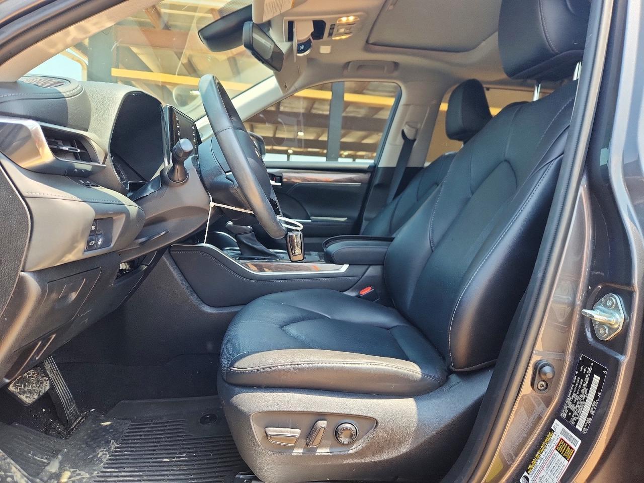 2021 Toyota Highlander Limited - zdjęcie 7