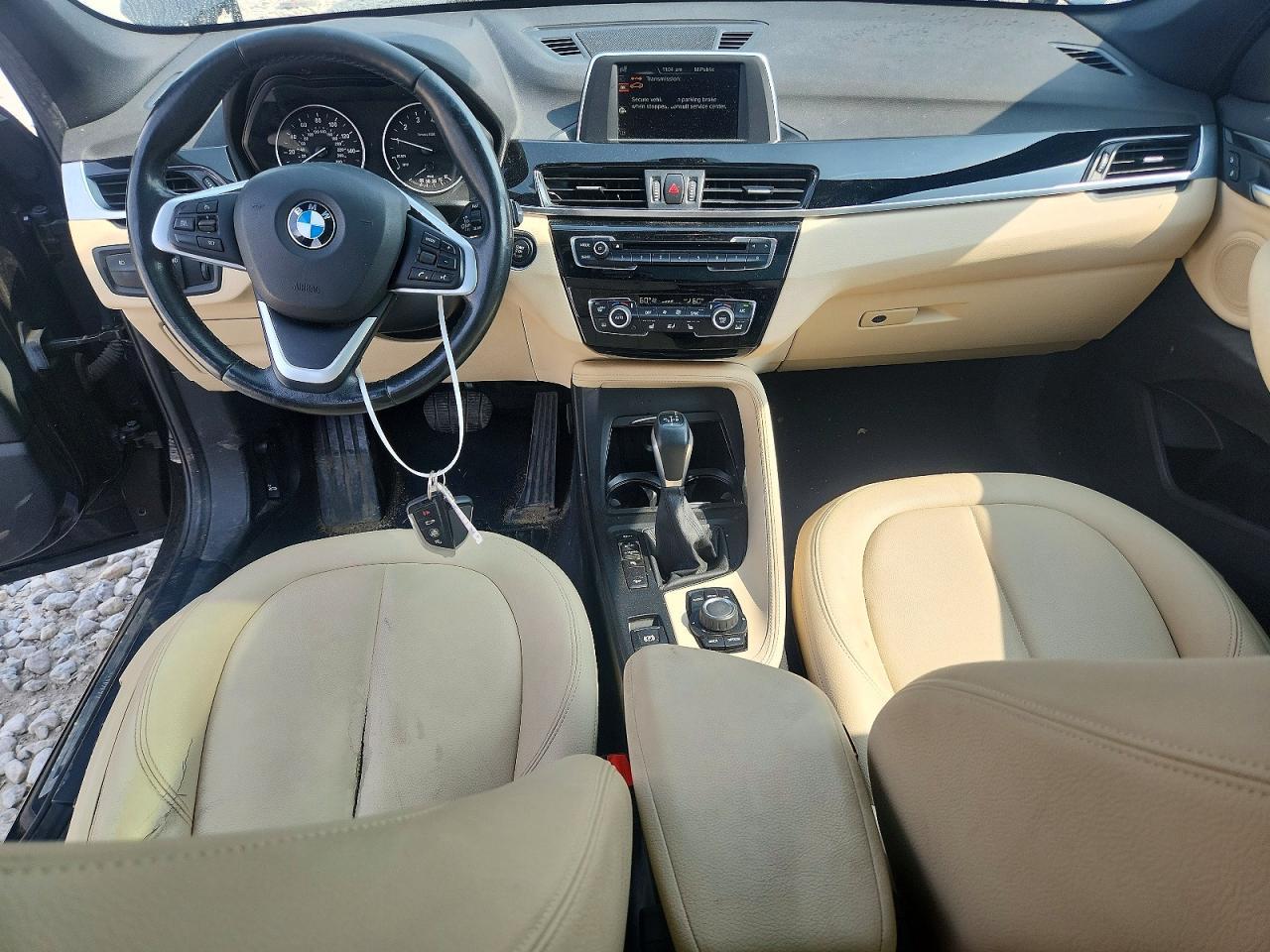 2017 BMW X1 xDrive28I - zdjęcie 8