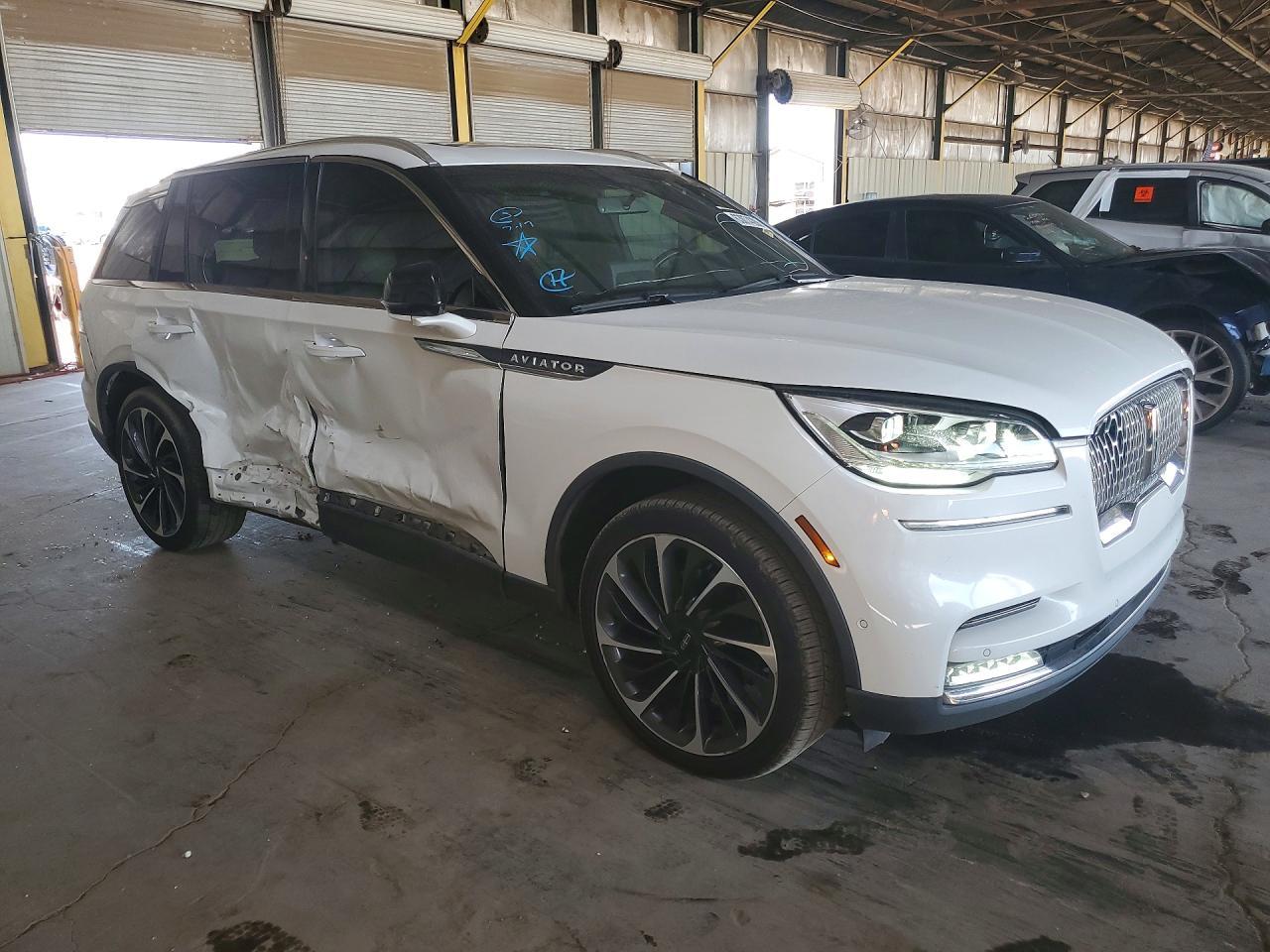 2020 Lincoln Aviator Reserve - zdjęcie 4