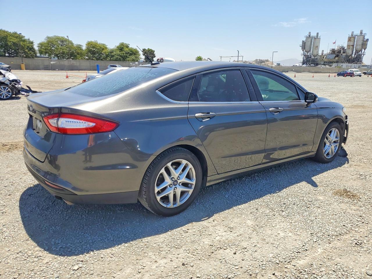 2016 Ford Fusion Se - zdjęcie 3