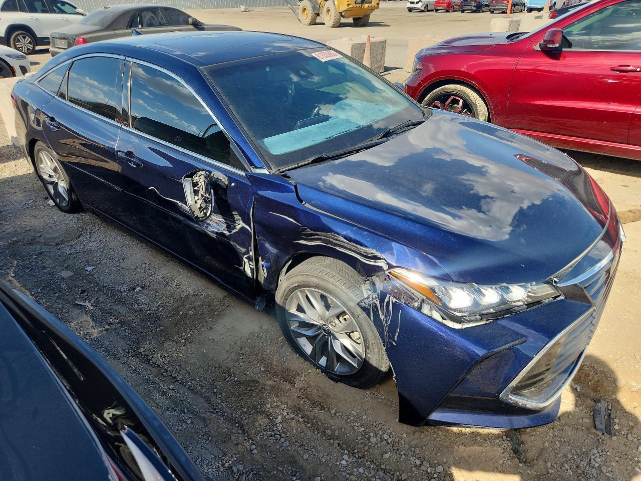 2022 Toyota Avalon Xle - zdjęcie 4