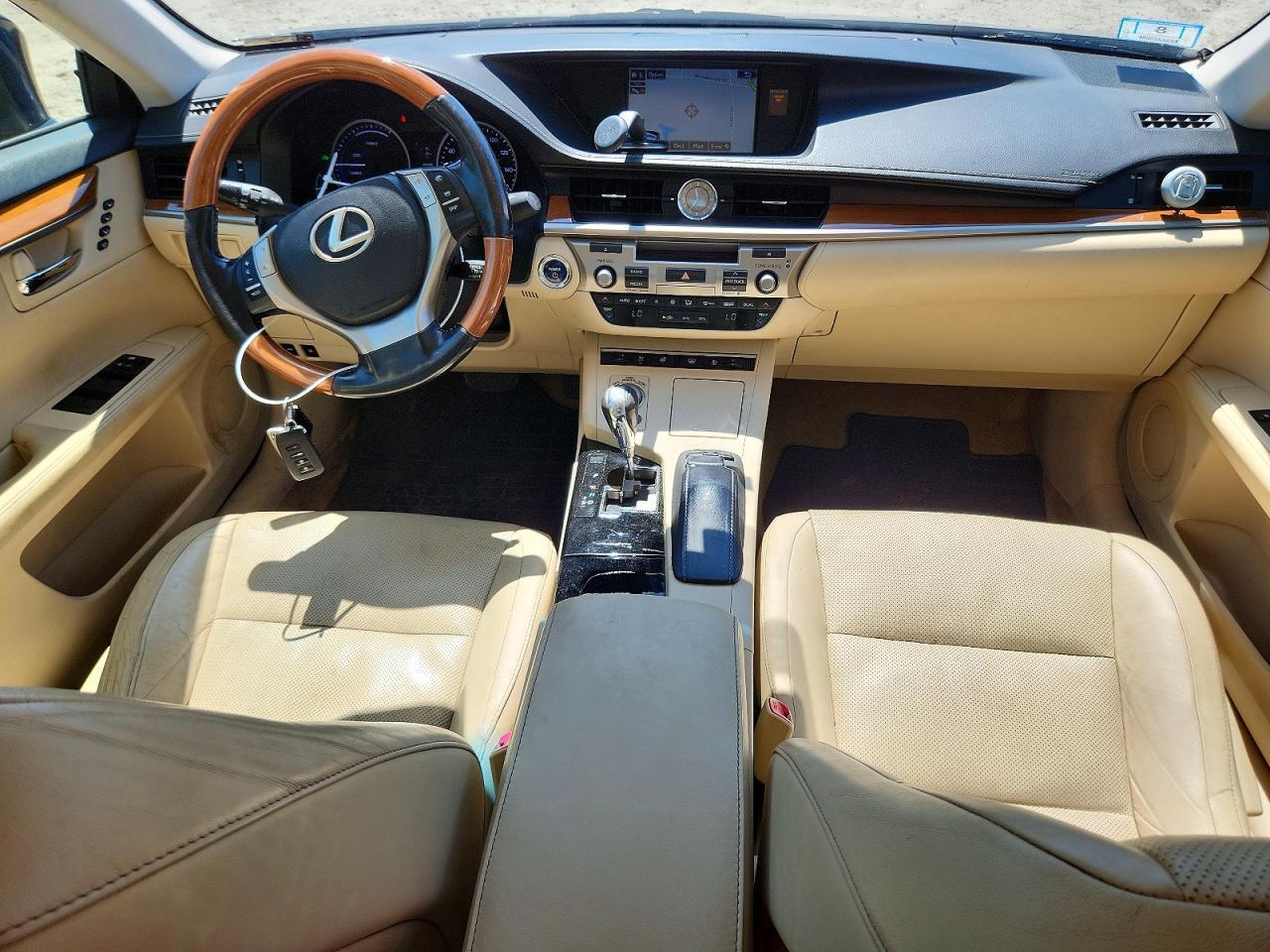 2015 Lexus Es 300H - zdjęcie 8