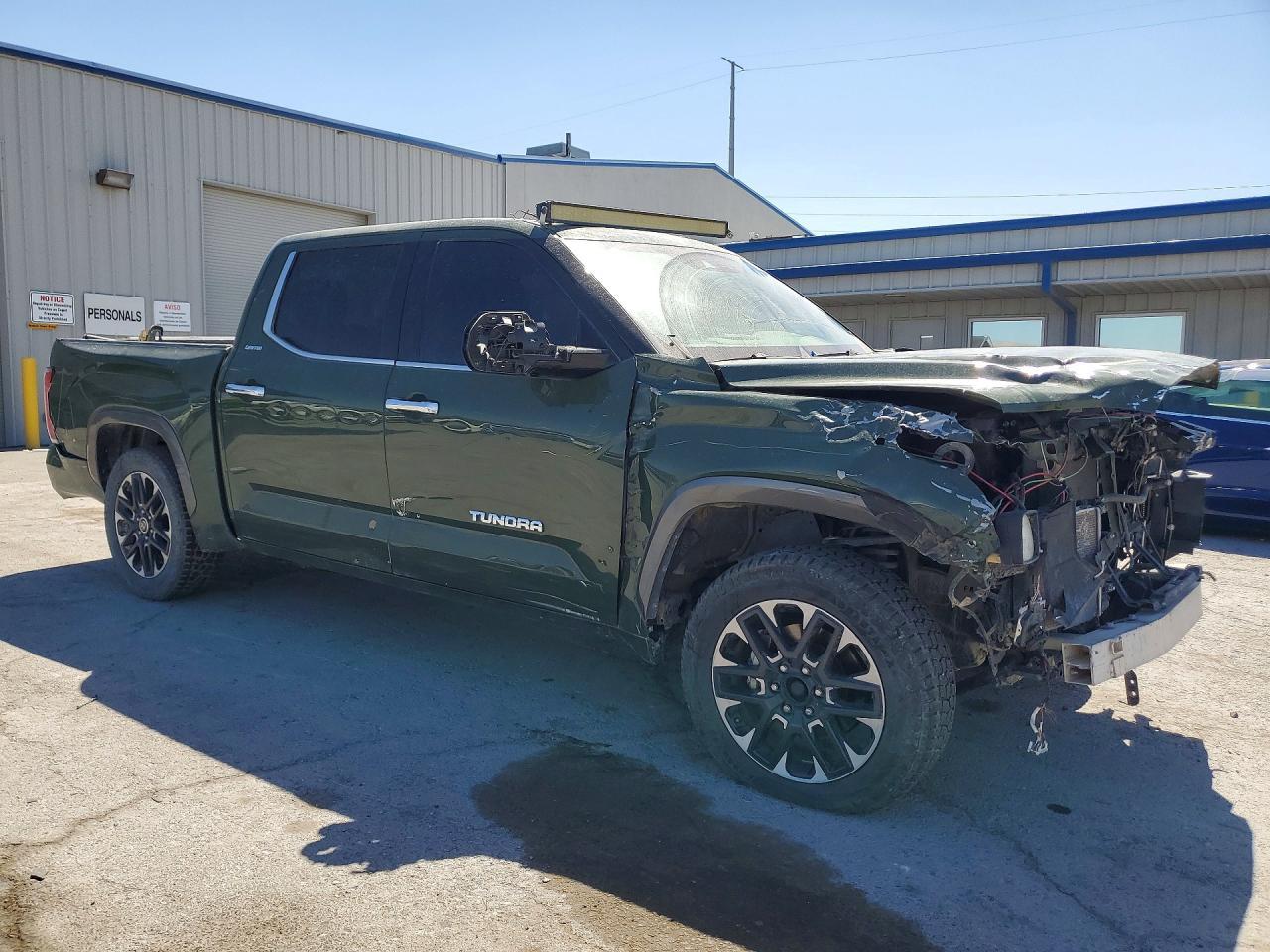 2023 Toyota Tundra Crewmax Limited - zdjęcie 4
