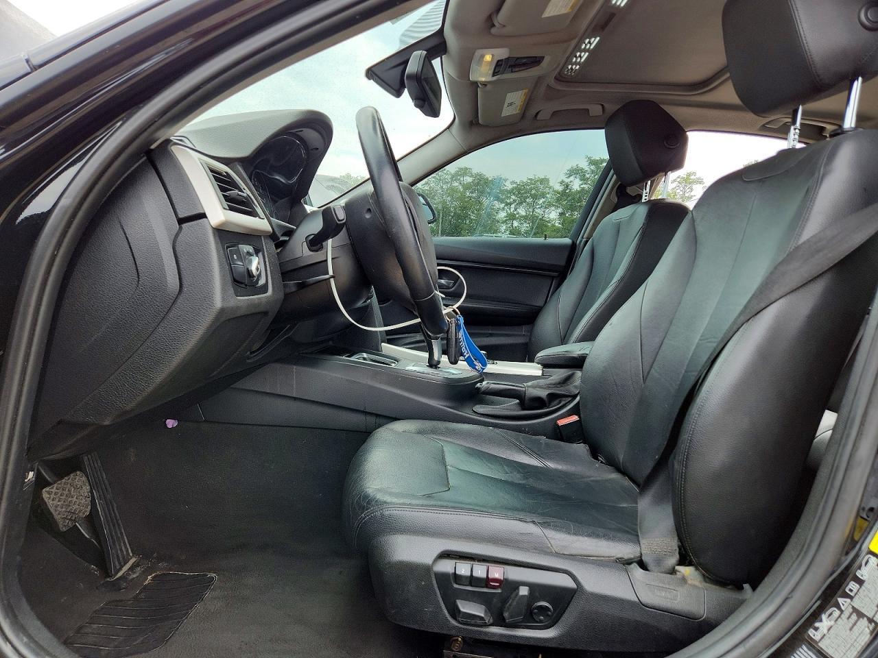 2014 BMW 320 I xDrive - zdjęcie 7