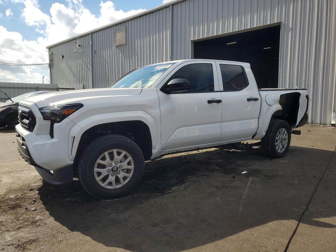 2026 Toyota Tacoma Sr - zdjęcie główne