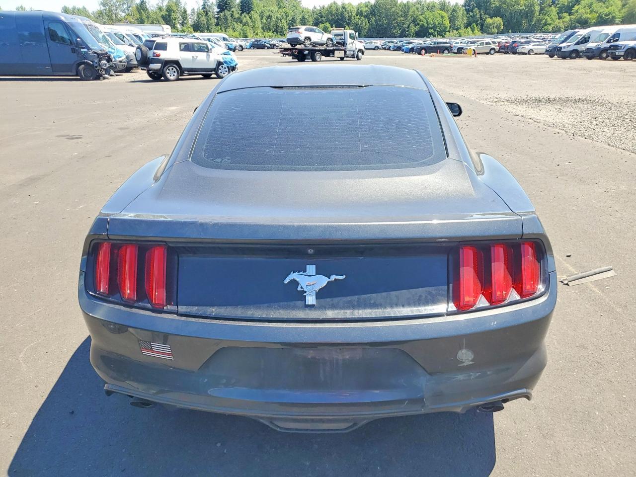 2017 Ford Mustang - zdjęcie 6