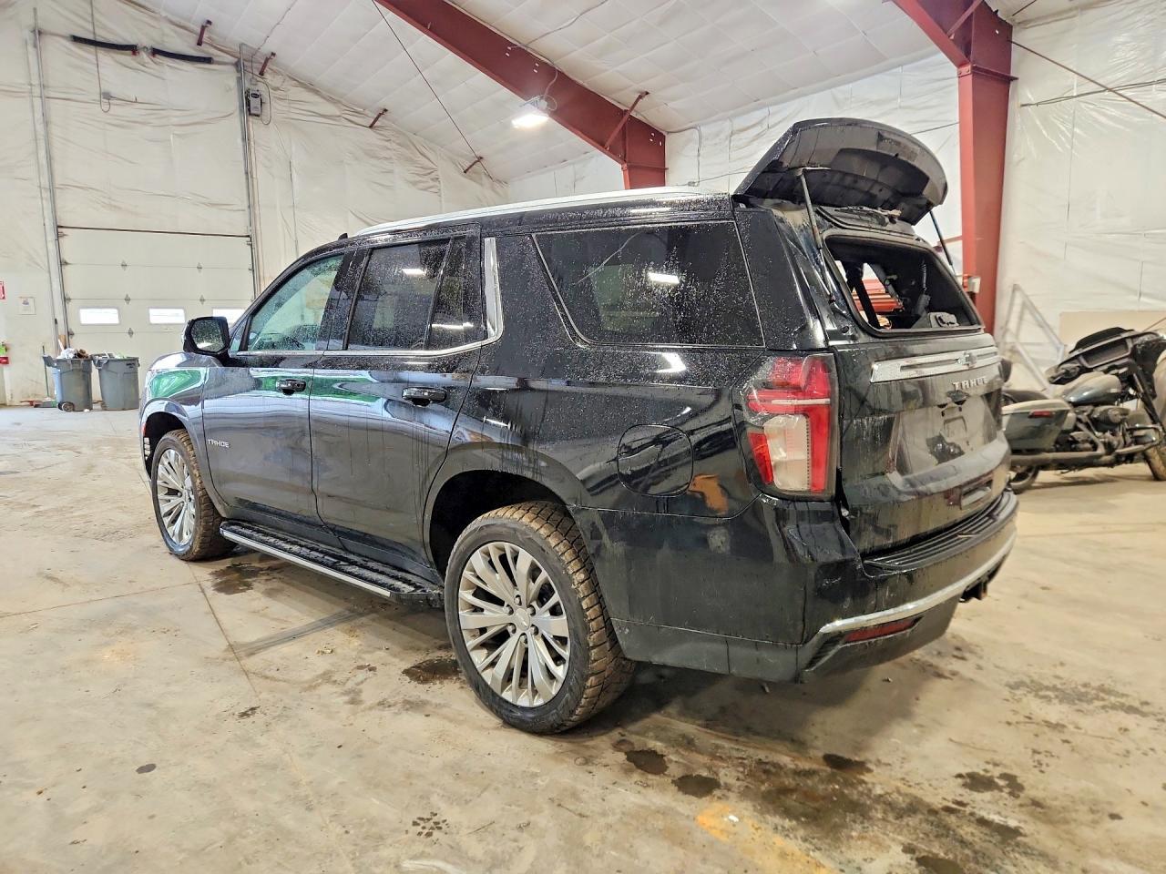 2021 Chevrolet Tahoe K1500 Lt - zdjęcie 2