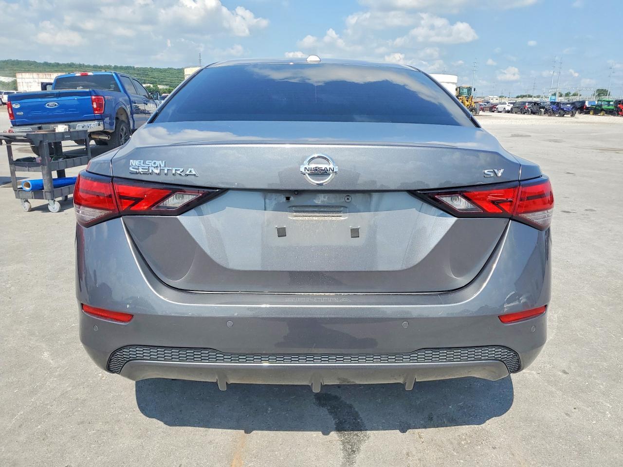 2022 Nissan Sentra Sv - zdjęcie 6