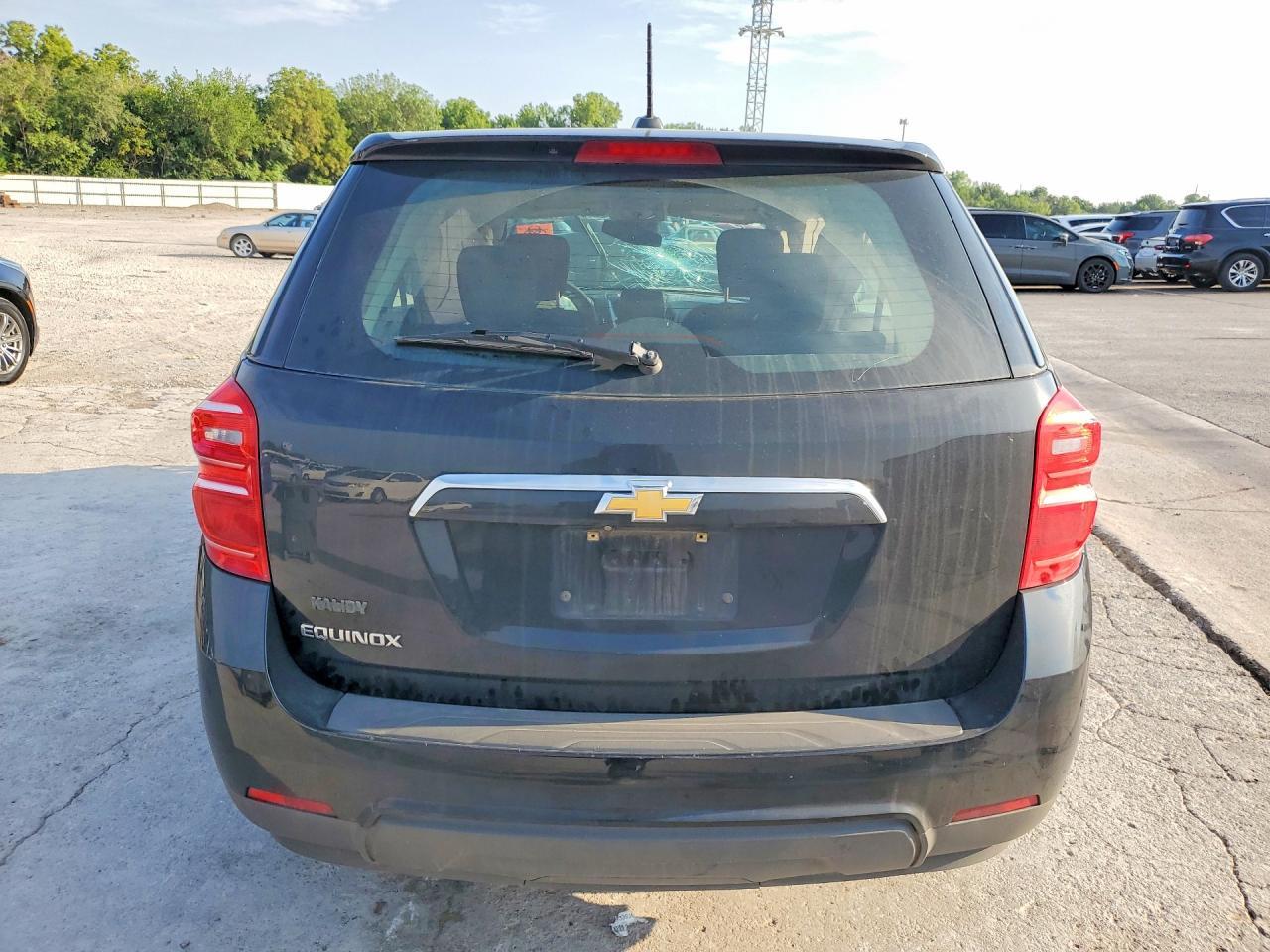 2017 Chevrolet Equinox Ls - zdjęcie 6
