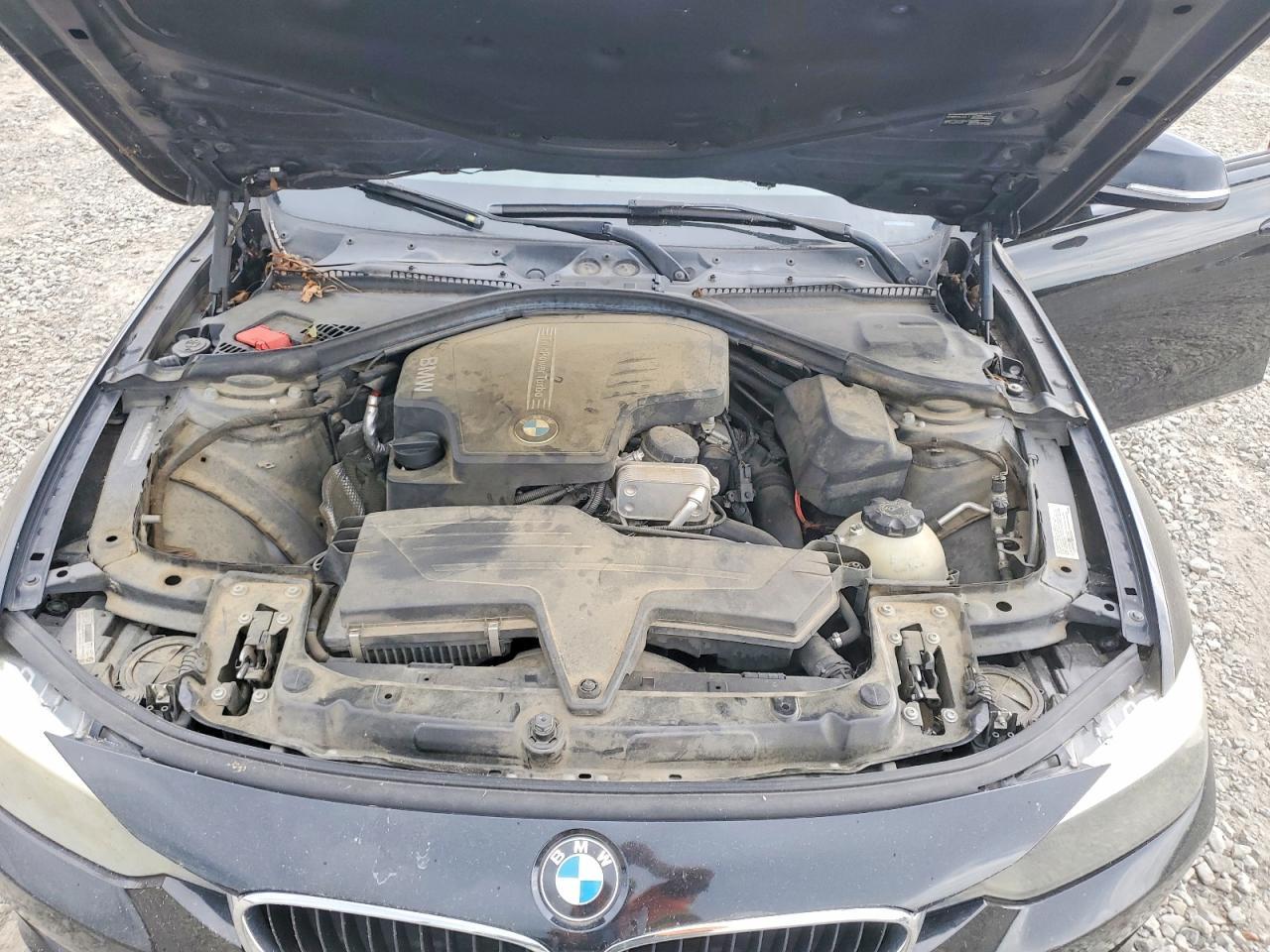 2014 BMW 320 I - zdjęcie 11