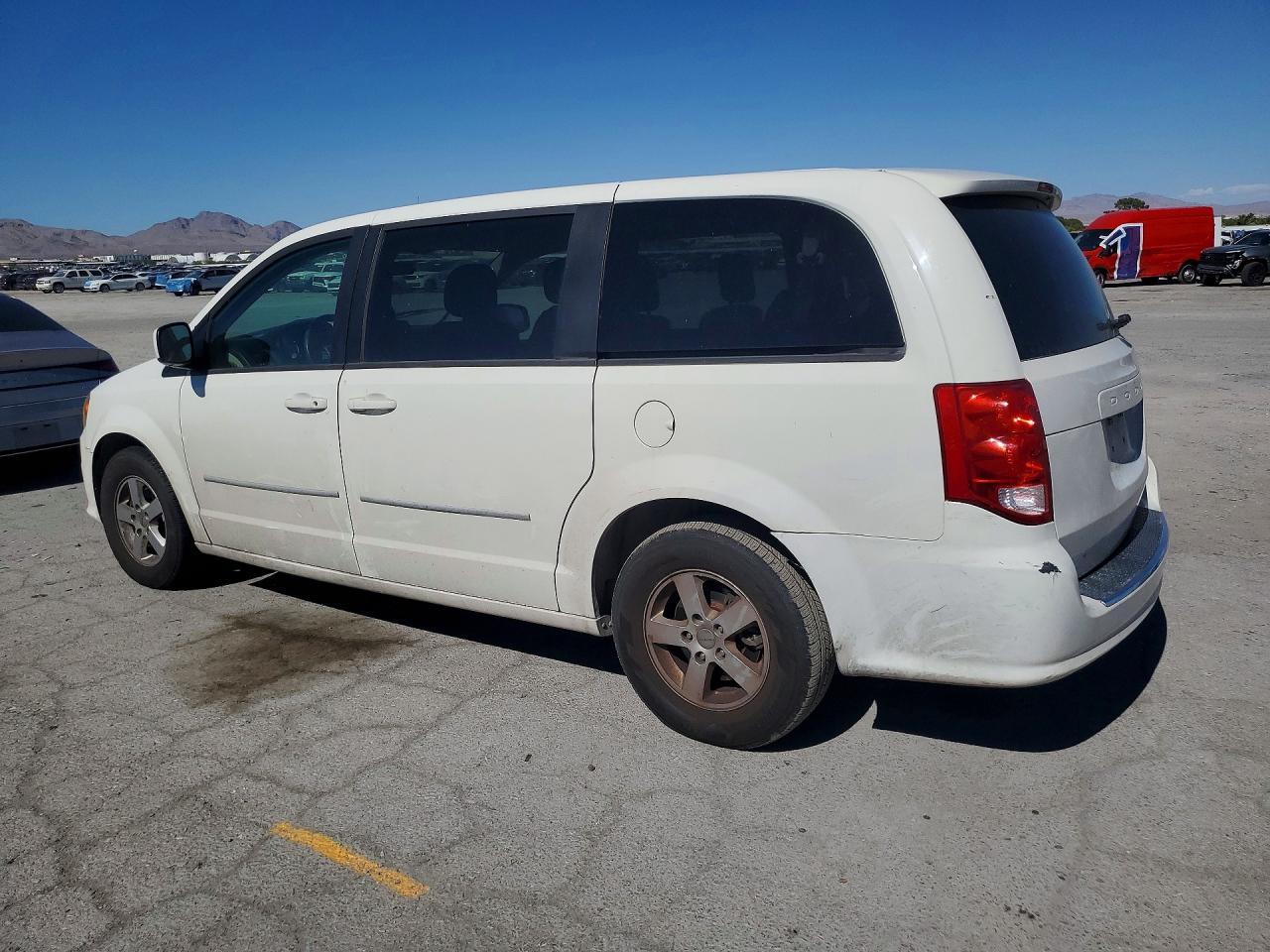 2013 Dodge Grand Caravan Sxt - zdjęcie 2