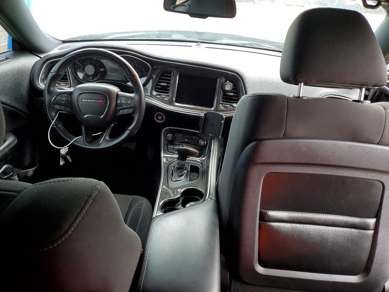 2016 Dodge Challenger R/T - zdjęcie 8