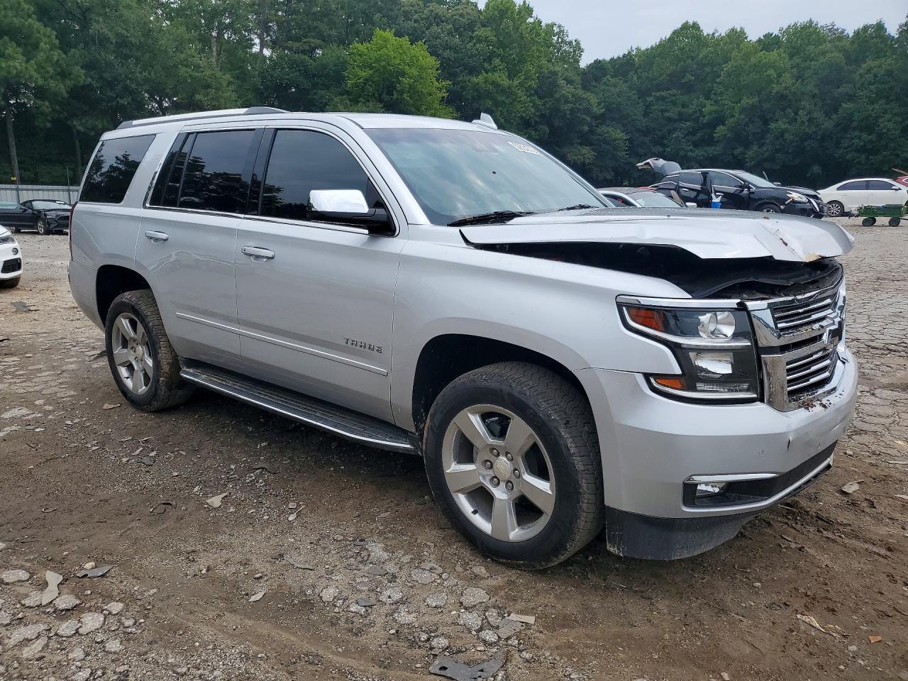 2018 Chevrolet Tahoe C1500 Premier - zdjęcie 4