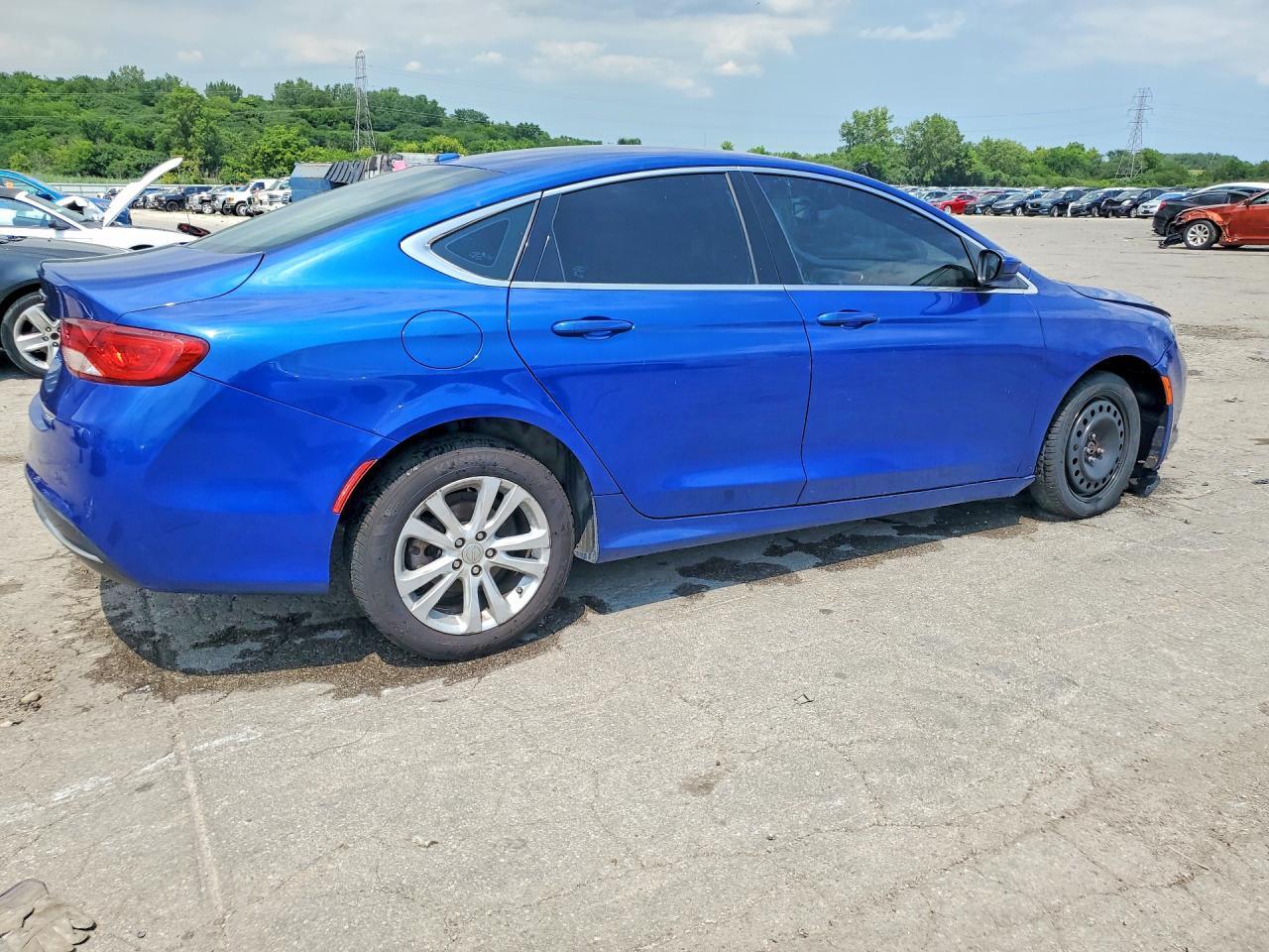 2015 Chrysler 200 Limited - zdjęcie 3