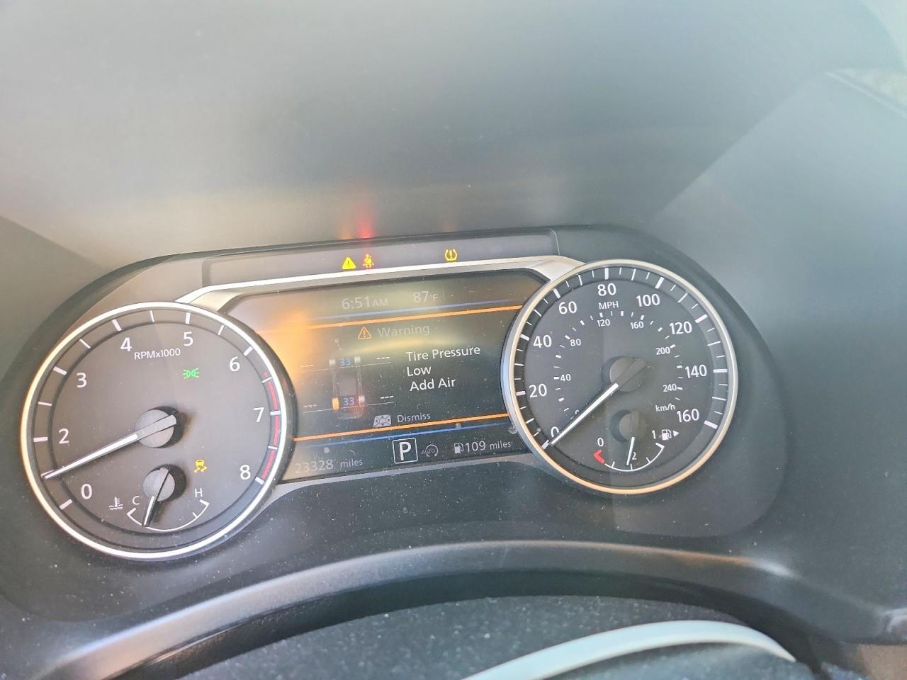 2025 Nissan Sentra Sv - zdjęcie 9