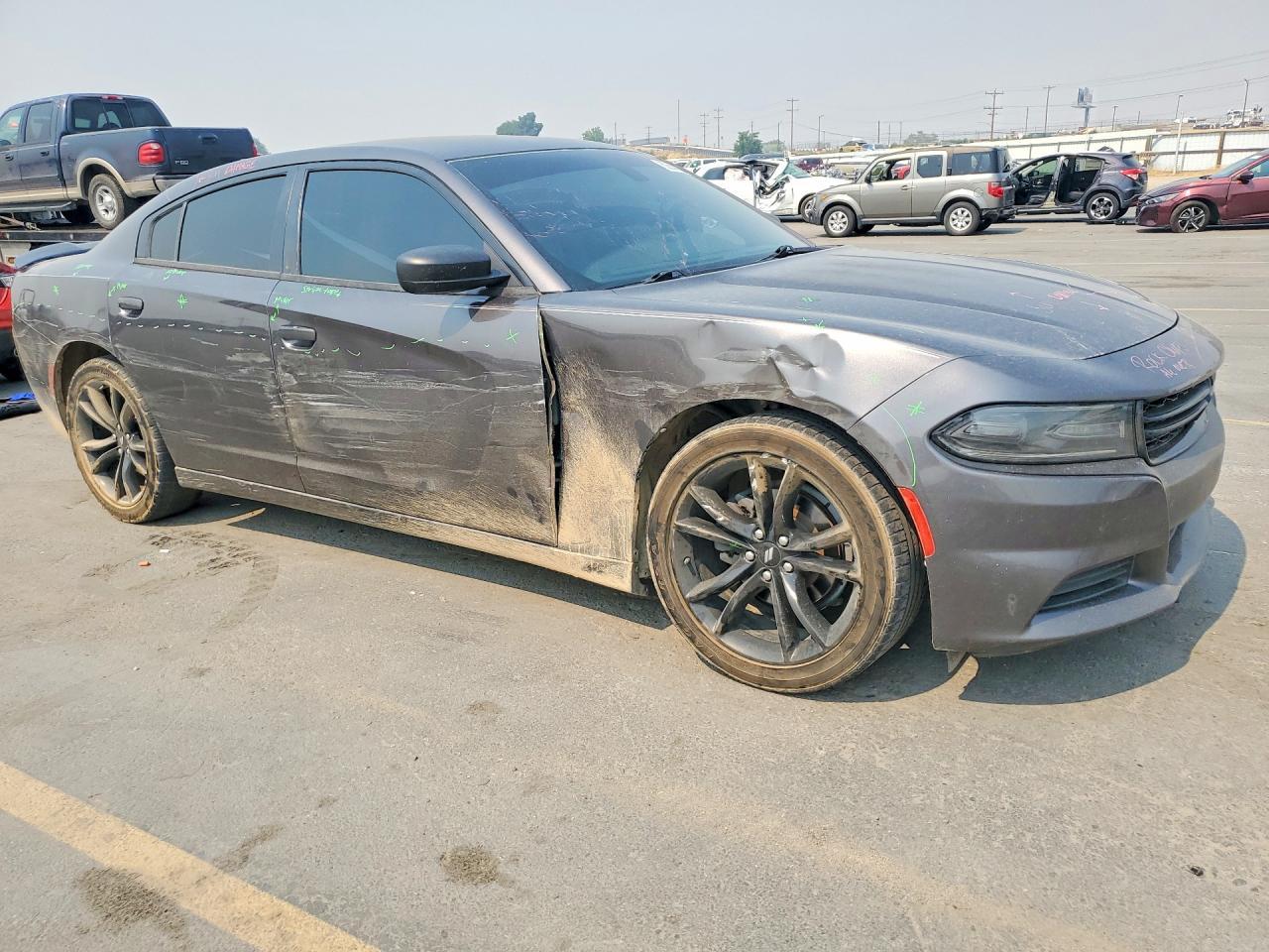 2018 Dodge Charger Sxt - zdjęcie 4